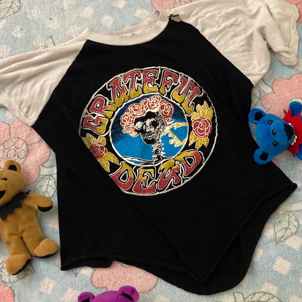 🌈✨Vintage 1980’s Grateful Dead Raglan 💀🌹⚡️
